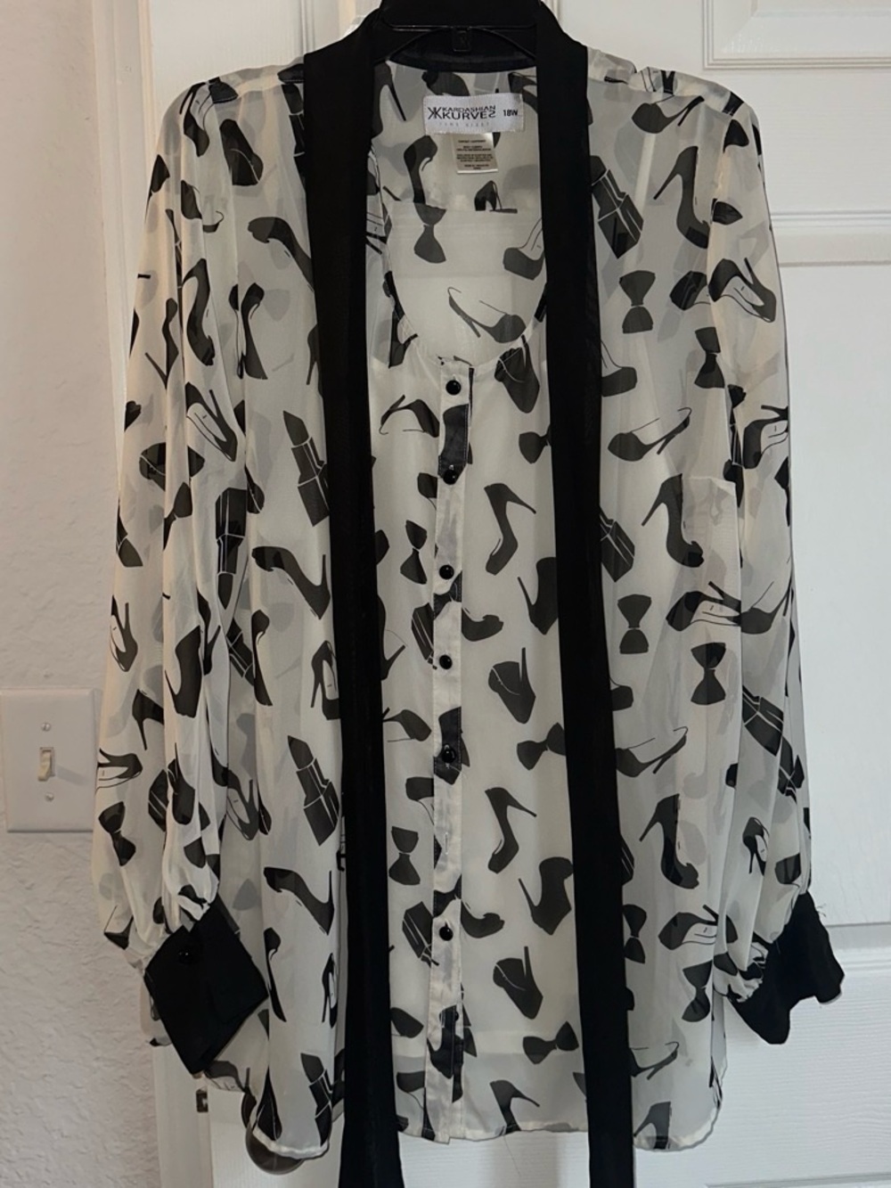 Kardashian Kollection Women's Black Blouse